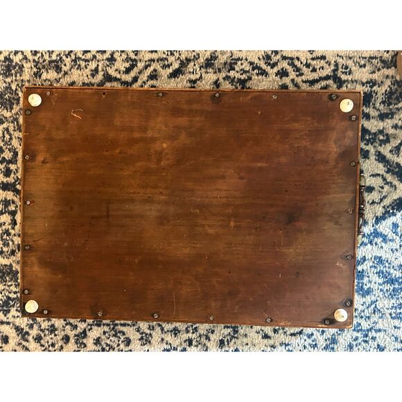 Vintage Hand-Carved Wooden Serving Tray with Glass — Ornate Geometric Star - Picture 7 of 7